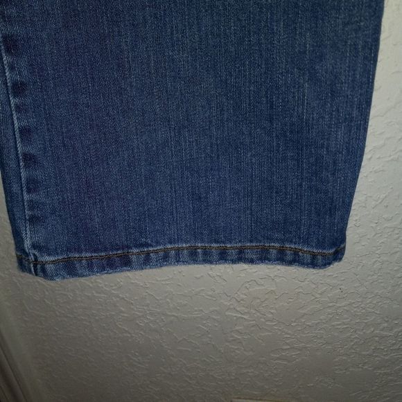 LUCKY BRAND BUTTON FLY JEANS - Picture 14 of 15